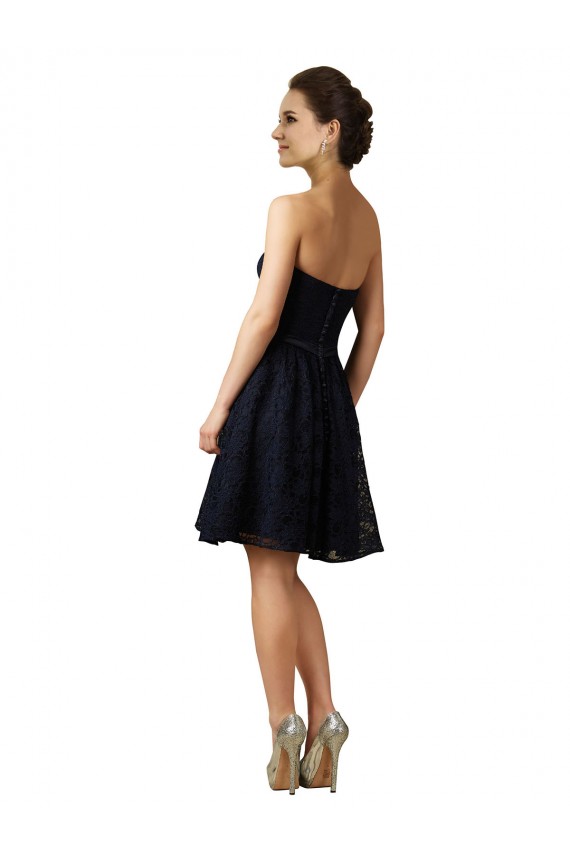 Best Classic Knee Length Lace Bridesmaid Dress / Cocktail Dress with Notched Neckline UK