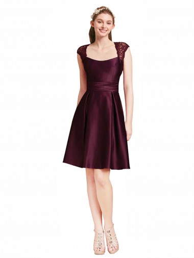Best Short Knee Length Lace Cocktail Bridesmaid Dress with Square Neck UK