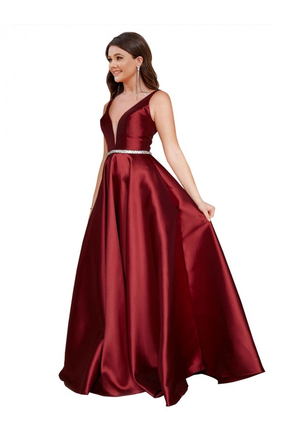 Best Sleeveless Deep V-Neck A-Line Formal Satin Bridesmaid Dress / Prom Dress with Pockets UK