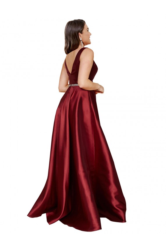Best Sleeveless Deep V-Neck A-Line Formal Satin Bridesmaid Dress / Prom Dress with Pockets UK